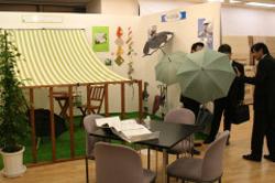 オーニングと日傘