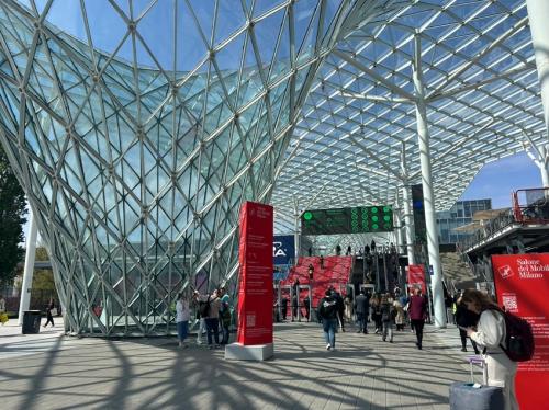 ①Fiera Milano, Rho（ロー・フィエラミラノ）エントランス