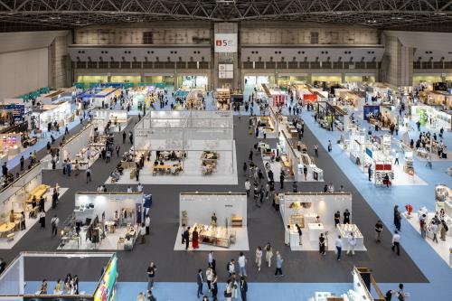 会場内　中央が「LifestyleMaker」エリア
