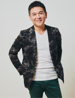 越川氏