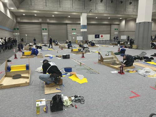 プラスチック系床仕上げ