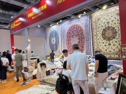イランの手織り絨毯ブース