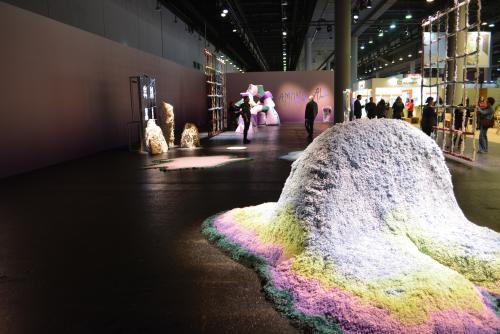 パトリシア・ウルキオラ氏の「among-all」