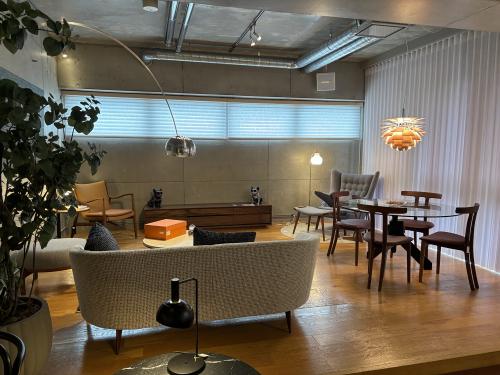 クラージュプラス舟入本店